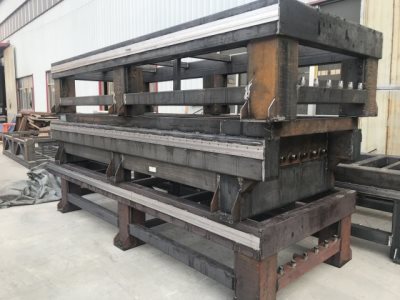 濟(jì)南大型機(jī)加工廠(chǎng)、濟(jì)南五面銑加工、濟(jì)南龍門(mén)銑加工、濟(jì)南雕刻機(jī)架子機(jī)加工